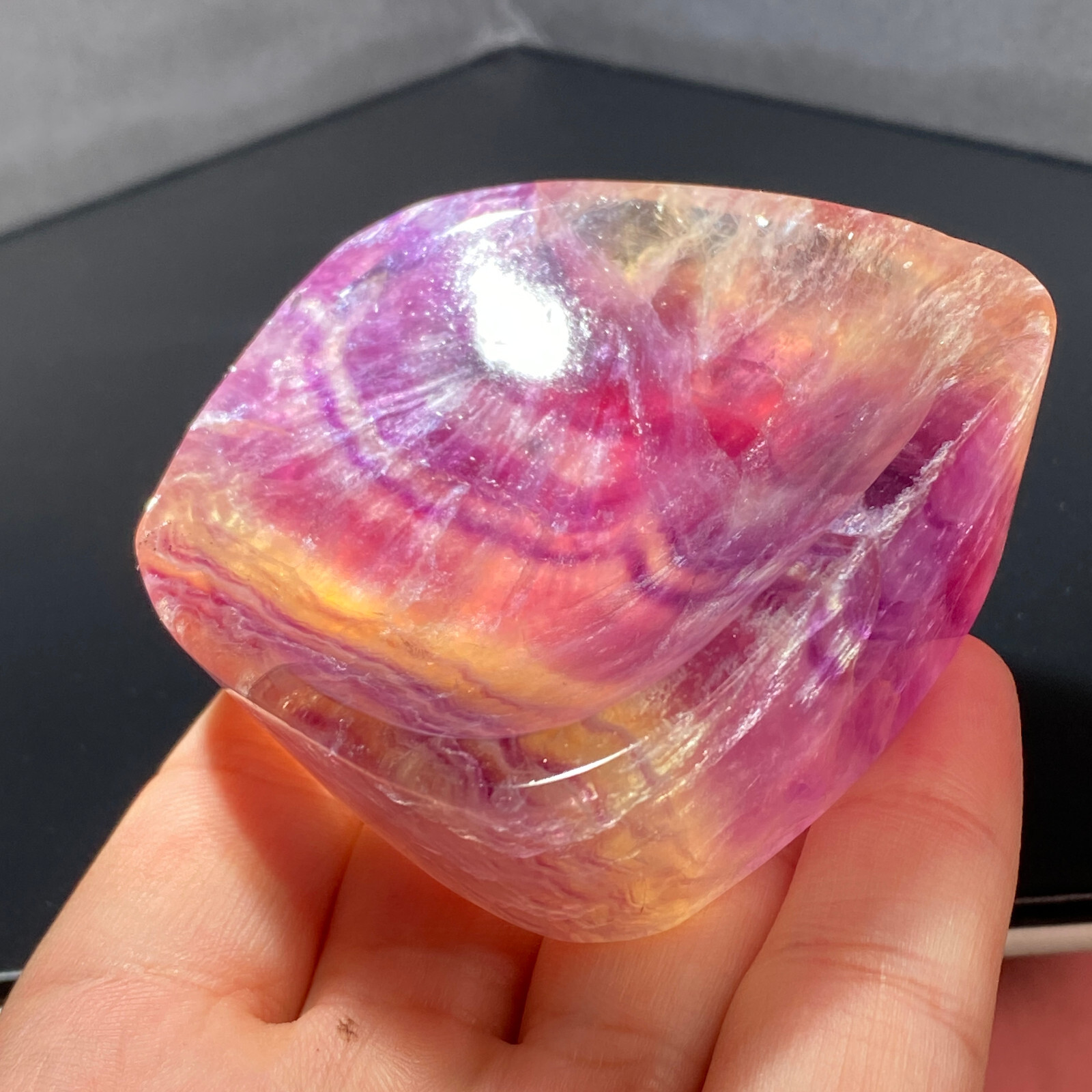 Natural Stripe Fluorite Quartz Crystal Carved Bowl 218g Reiki Healing Stone