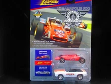 JOHNNY LIGHTNING INDY 500 WINNERS 1969 MARIO ANDRETTI PACE CAR EDITION 1:64
