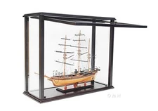 Table Top Display Case For Midsize Ship Models Comes With Plexiglass Panels