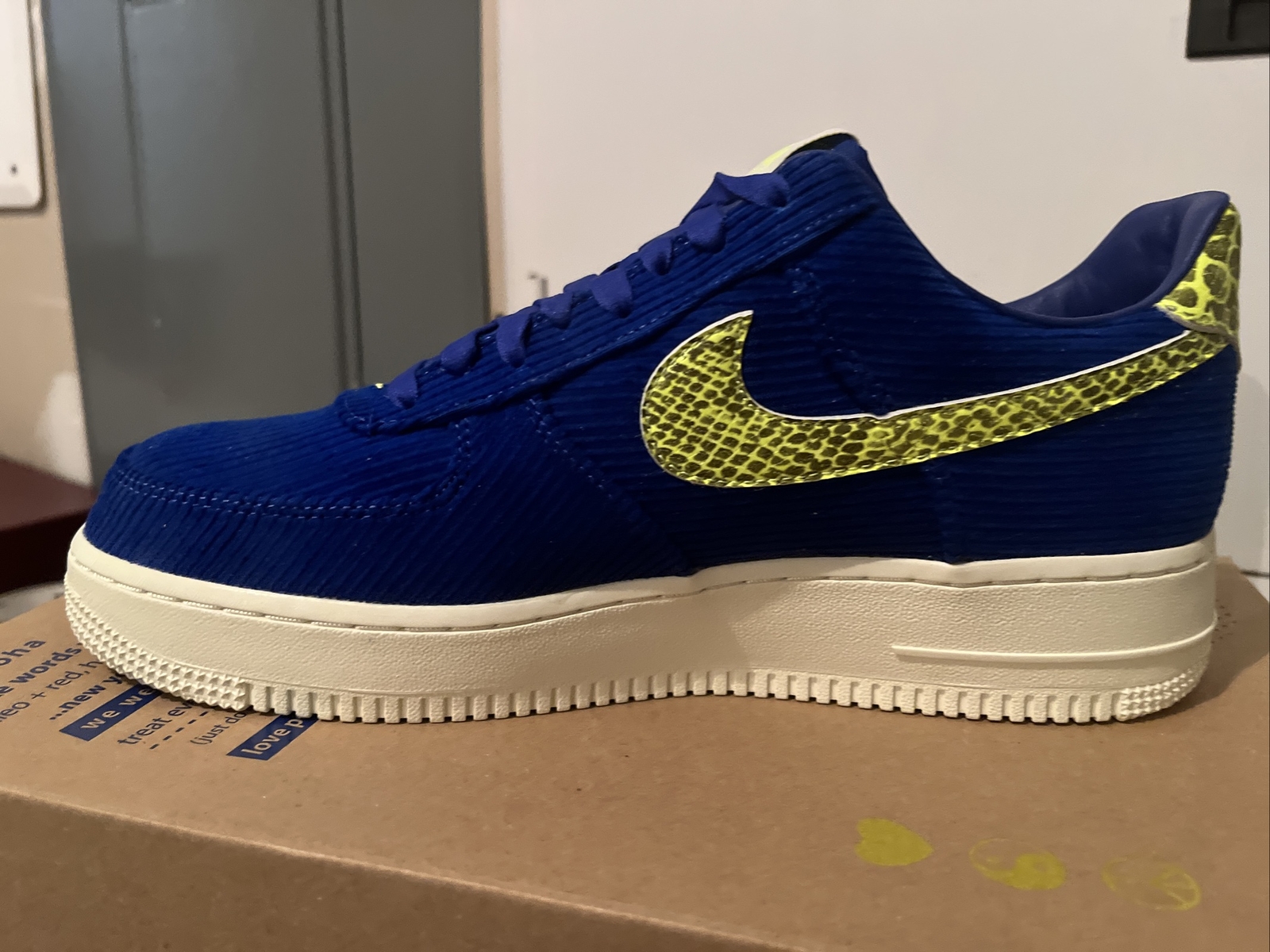 Nike X Olivia Kim Air Force 1 07 NXN CK3314-400 Men’s Size 9 Wms10.5 image 4