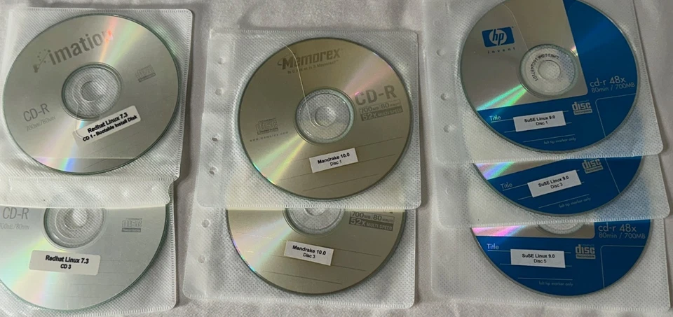 LOT of Three Linux OS - Redhat Linux 7.3 - Mandrake 10.0 - SuSE Linux 9.0 - CDR - Image 2 of 4