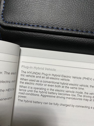 16-22 HYUNDAI IONIQ ELECTRIC OWNERS HANDBOOK MANUAL + NAV & WALLET 2019 REF17219 - Picture 8 of 24