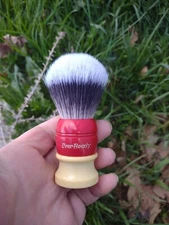 Vintage Ever Ready Shave Brush With A New 24mm Synthetic Knot 