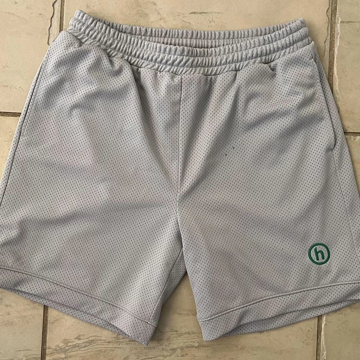 Hidden NY Basketball Shorts Size M