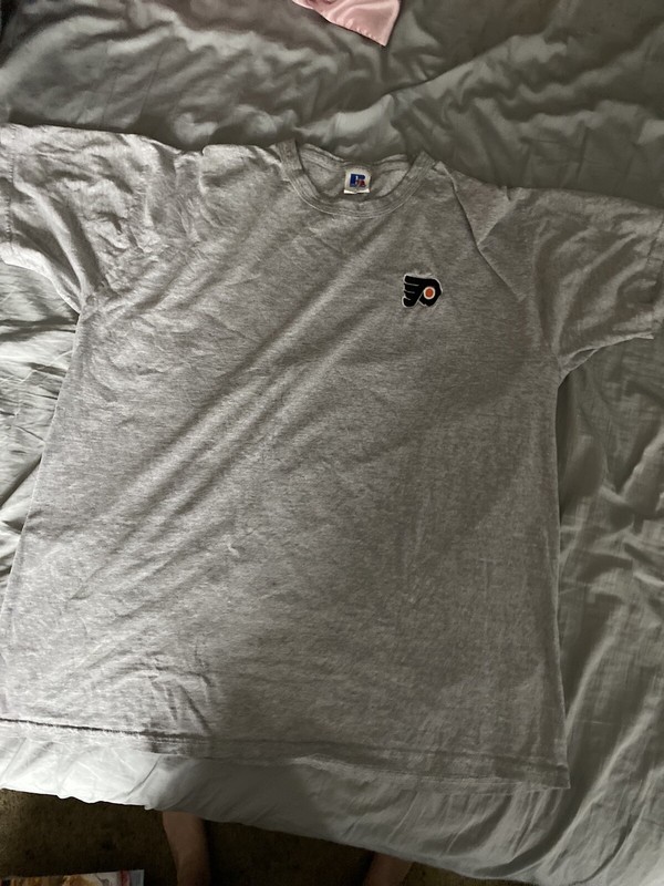 Vintage Russell NHL Flyers Gray T Shirt Size XL Small Embroidered Flyers