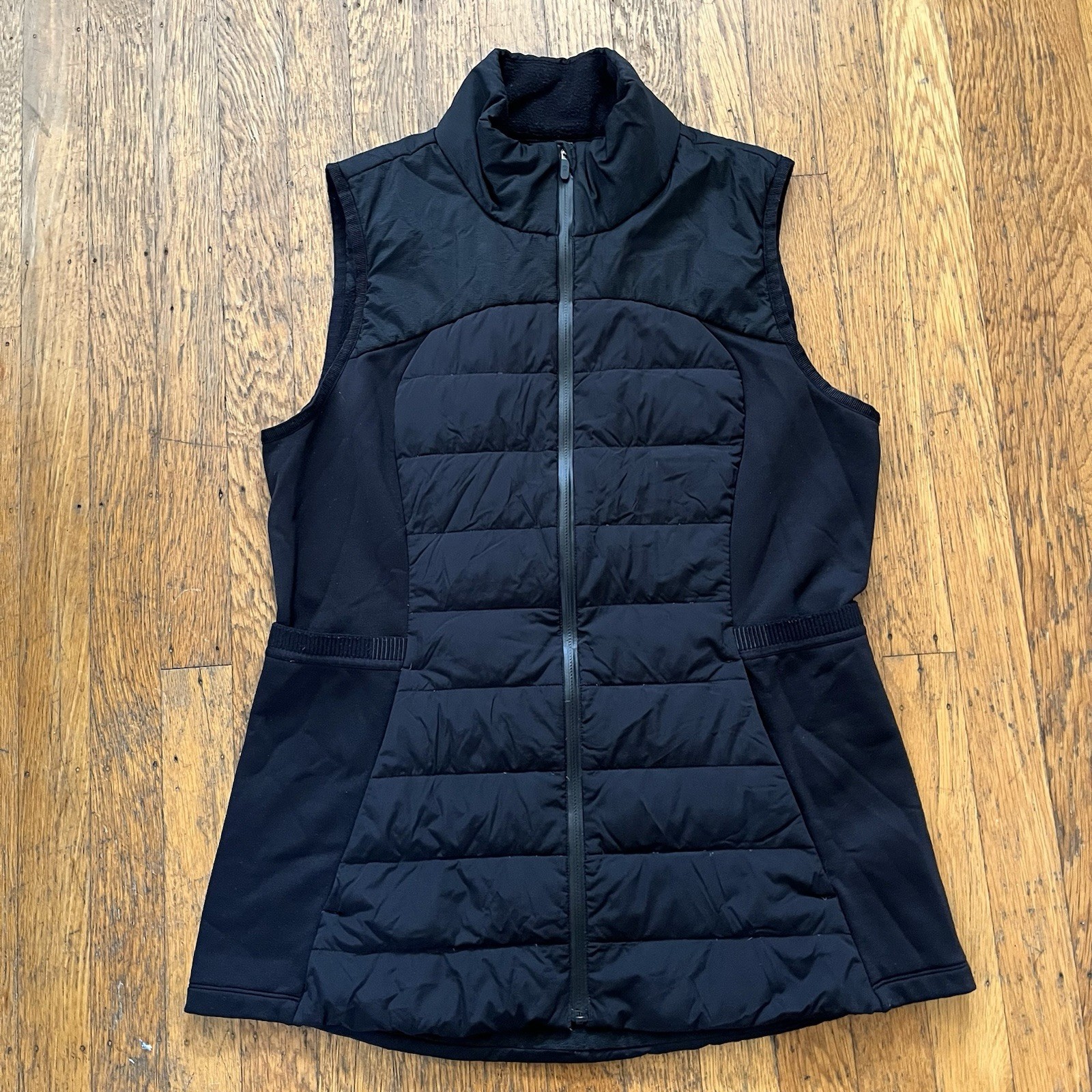 Lululemon Down For It All Black Puffer Vest Sz 10