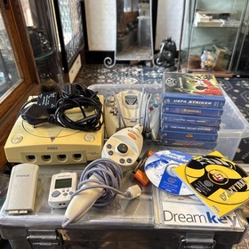 Sega Dreamcast 8 Game Bundle controller fishing rod crazy taxi ready to rumble