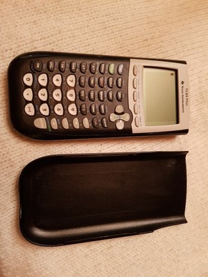 Texas Instruments TI-84 Plus Taschenrechner mit Schutzschuber im Topzustand neuw