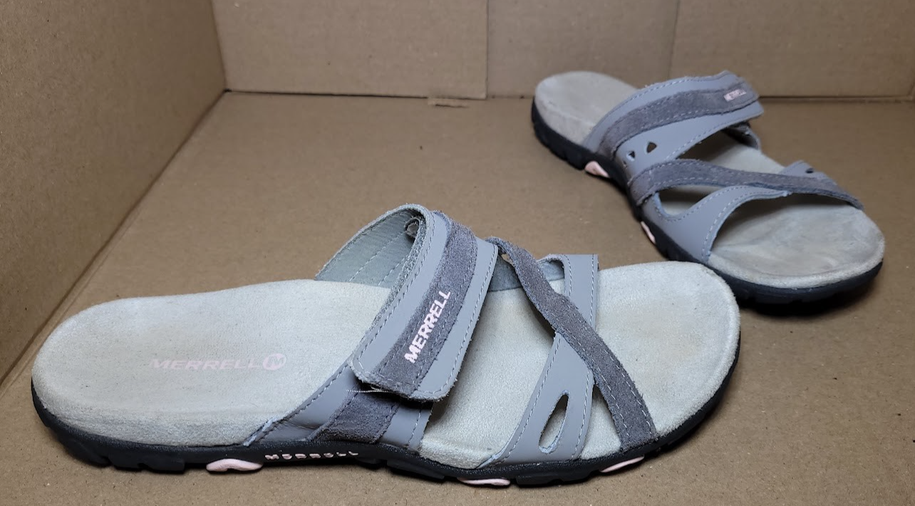 Sandali Merrell Performance Slide in pelle scamosciata regolabili verde salvia usati in ottime condizioni