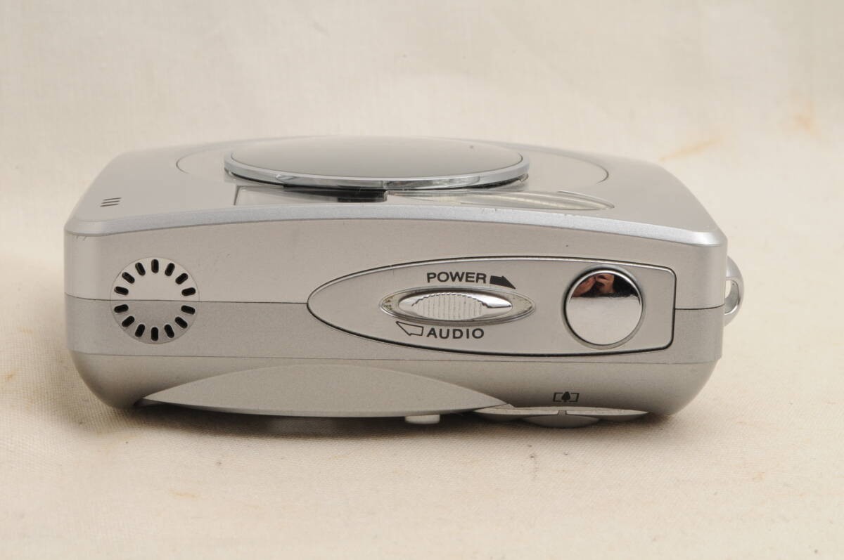 Fujifilm FinePix 30i Silver Compact Digital Camera From Japan Used