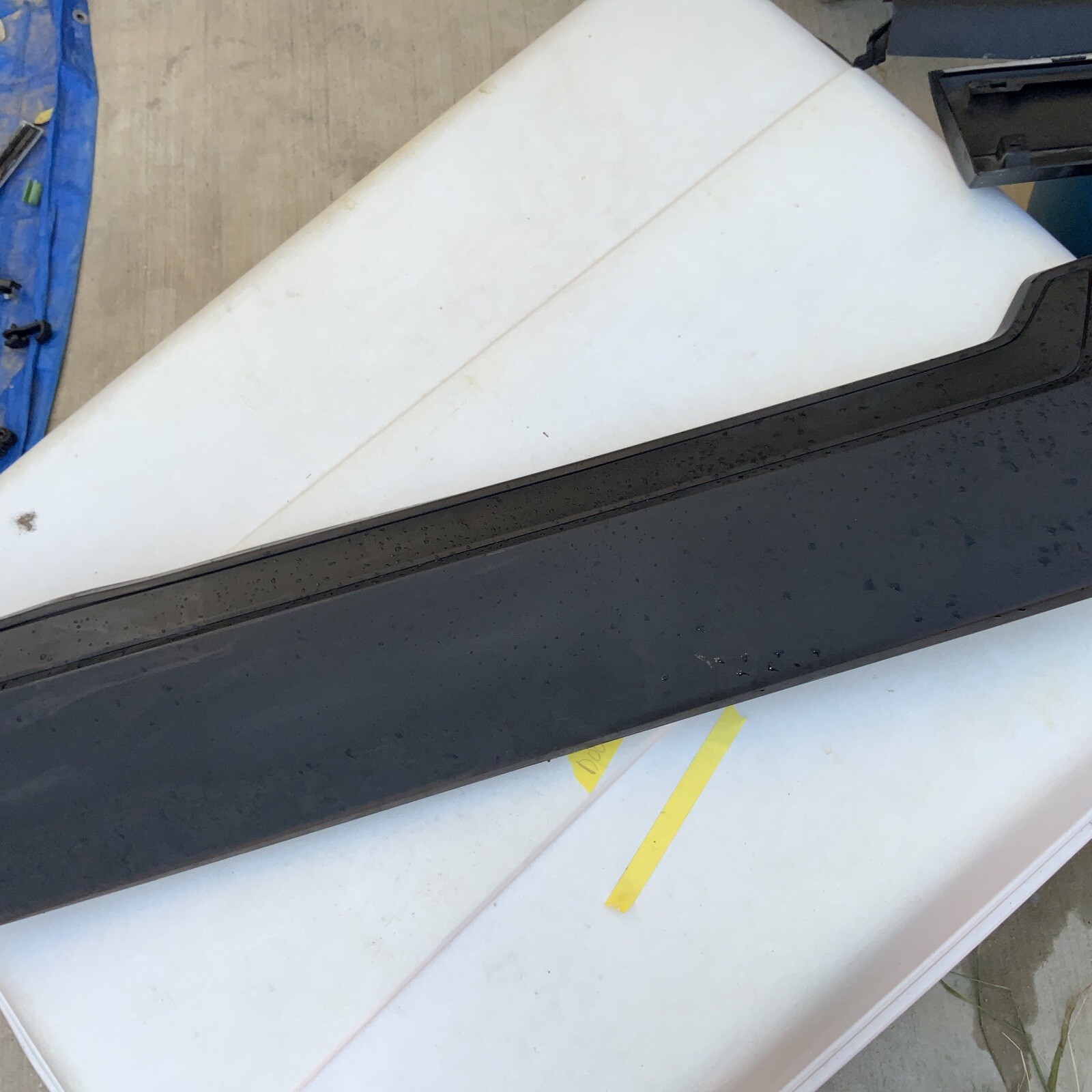 20172022 Honda CRV Front Right Lower Door Molding Chrome 75312TLAA0