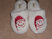 NEW DLUXE BY Dearfoams Women Slippers, SMALL 5/6, SMILEY FACE WITH SANTA HAT