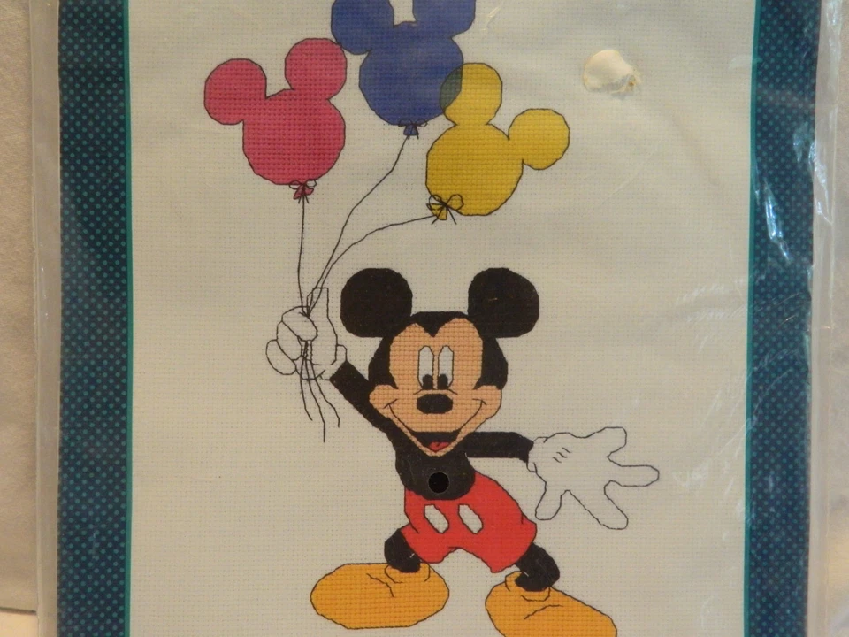 C-25 NEW MICKEY UNLIMITED COUNTED CROSS-STITCH KIT “MICKEY WITH BALLOONS” - Image 2 of 4