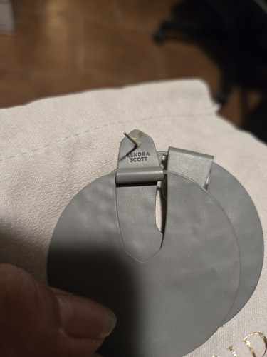 Kendra Scott Didi Hammered Brushed Gray Statement Earrings - Picture 4 of 4