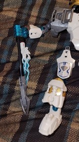 LEGO BIONICLE: Kopaka-Master of Ice (70788) Incomplete
