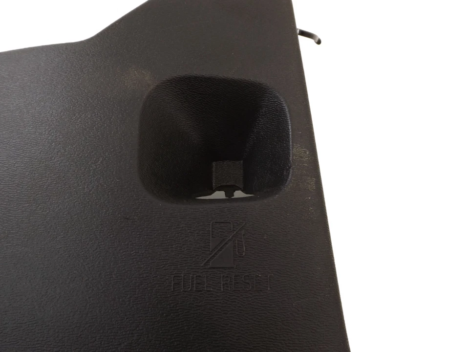 Ford Focus Passenger FR 2008-2010 moldura de panel de retroceso usado 9S4Z5402345AB fabricante original Foto 2 de 4