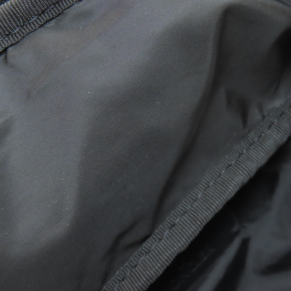 MONCLER  logo body bag Nylon  Ladies [Used] thumbnail 9