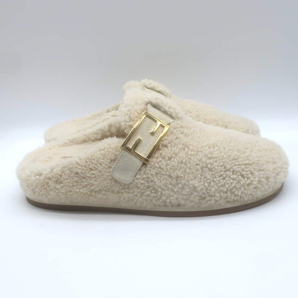 Fendi Feel Shearling Mules Cream Size 40 image 3