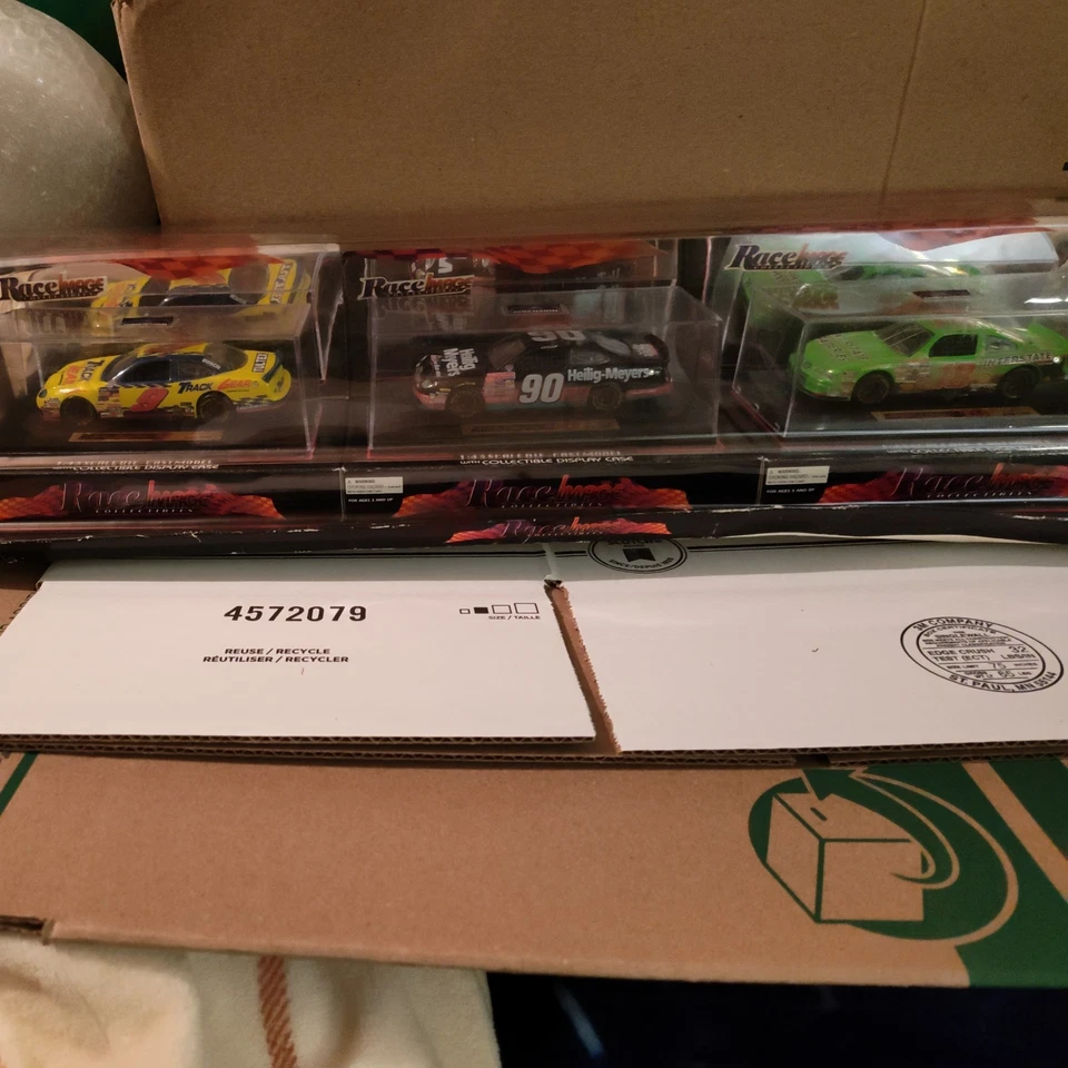 Race Image Collectibles 3Piece 1:43 NASCAR Set With Collectible Display Case - Image 2 of 2