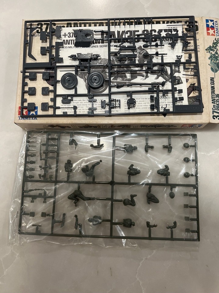 Tamiya 35354 Wehrmacht Tank Crew Set - Foto 3