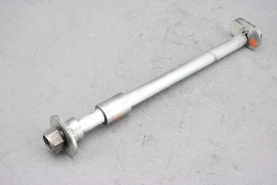 Victory Judge 2013 20 mm eje de rueda trasera 8.000 millas 5135743 Foto 4 de 4