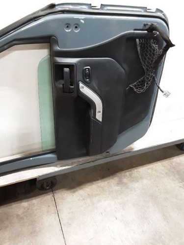 Jeep JK Wrangler OEM Driver Front Door Power PDS Anvil 2011-2013 107990 - Picture 6 of 24