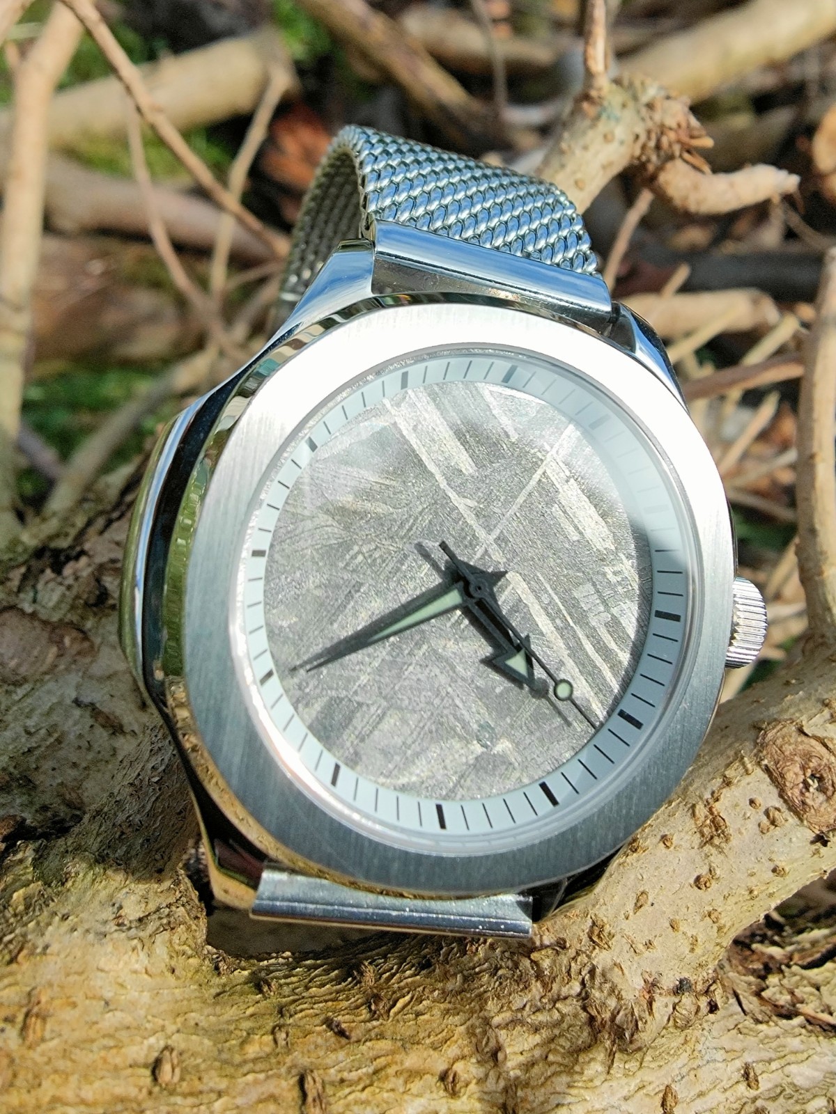 Montre météorite Véritable automatique nh35 sans pile et inrayable