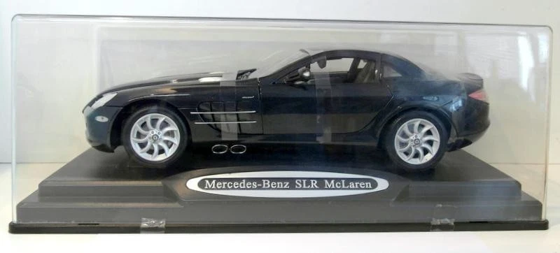 Motormax 1/12 Scale diecast - 73014 Mercedes Benz McLaren SLR Metallic Black - Image 2 of 4