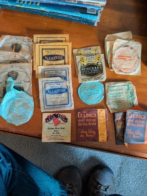 Lot 19 Antique Guitar Strings In Original Packs Epiphone Squier KlearTone Gibson