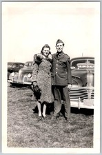 Vtg B&W Snapshot WWII US Army Soldier Couple Fur Coat Vintage Cars 1940s