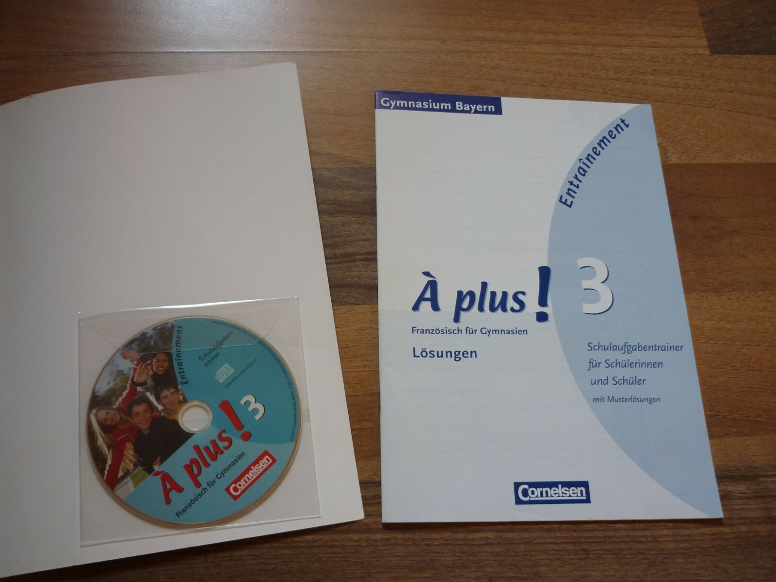 Thumbnail - À Plus 3 Französisch Schulaufgabentrainer Audio-cd Lösungsheft