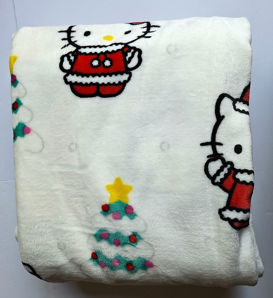 Hello Kitty Christmas Tree Santa Hat Red Bow TWIN 60x90 WHITE Throw