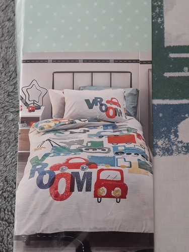 NEXT Boys Vroom Transport Bedset Kids Nursery Bedroom Car Printed Bedding Set - Picture 4 of 4