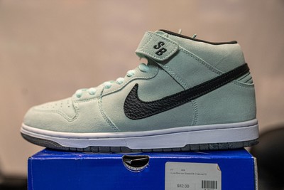 nike dunk sea crystal