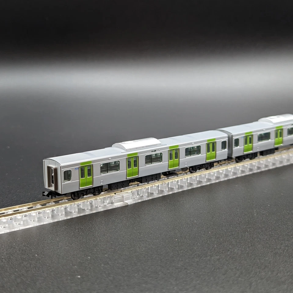 Tomix 98526 - E235 Series (Yamanote Line) (4-Car Add-on Set) - Spur N