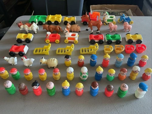 Huge Lot Vintage FISHER PRICE Little People Figures Cars Trucks Farm Animals
