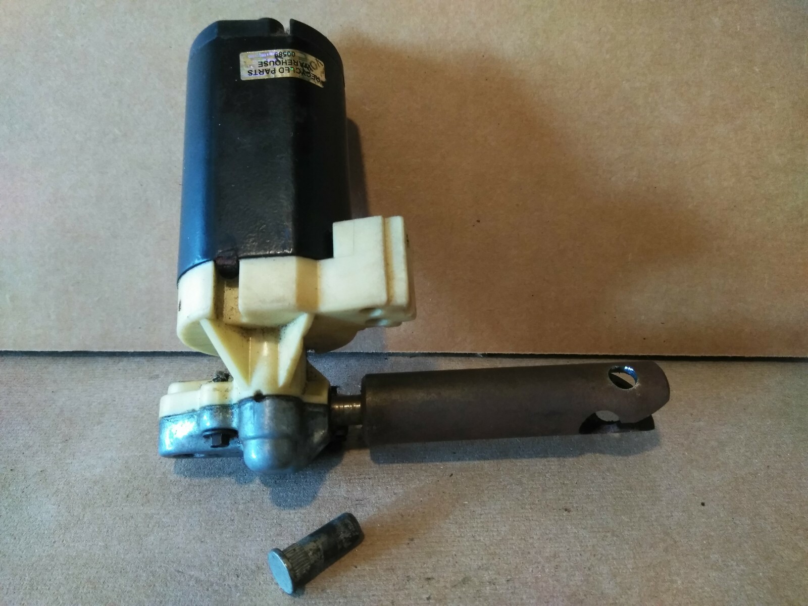 20022005 Dodge Ram Power Seat Track VERTICAL MOTOR Parts WORM DRIVE