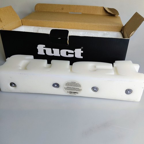 Candela FUCT Friends You Can't Trust nuova con scatola - Foto 7 di 8
