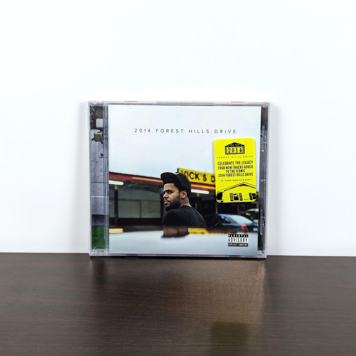 【シールド】J. Cole / 2014 Forest Hills Drive J. Cole - 2014 Forest Hills Drive - Amazon.com Music