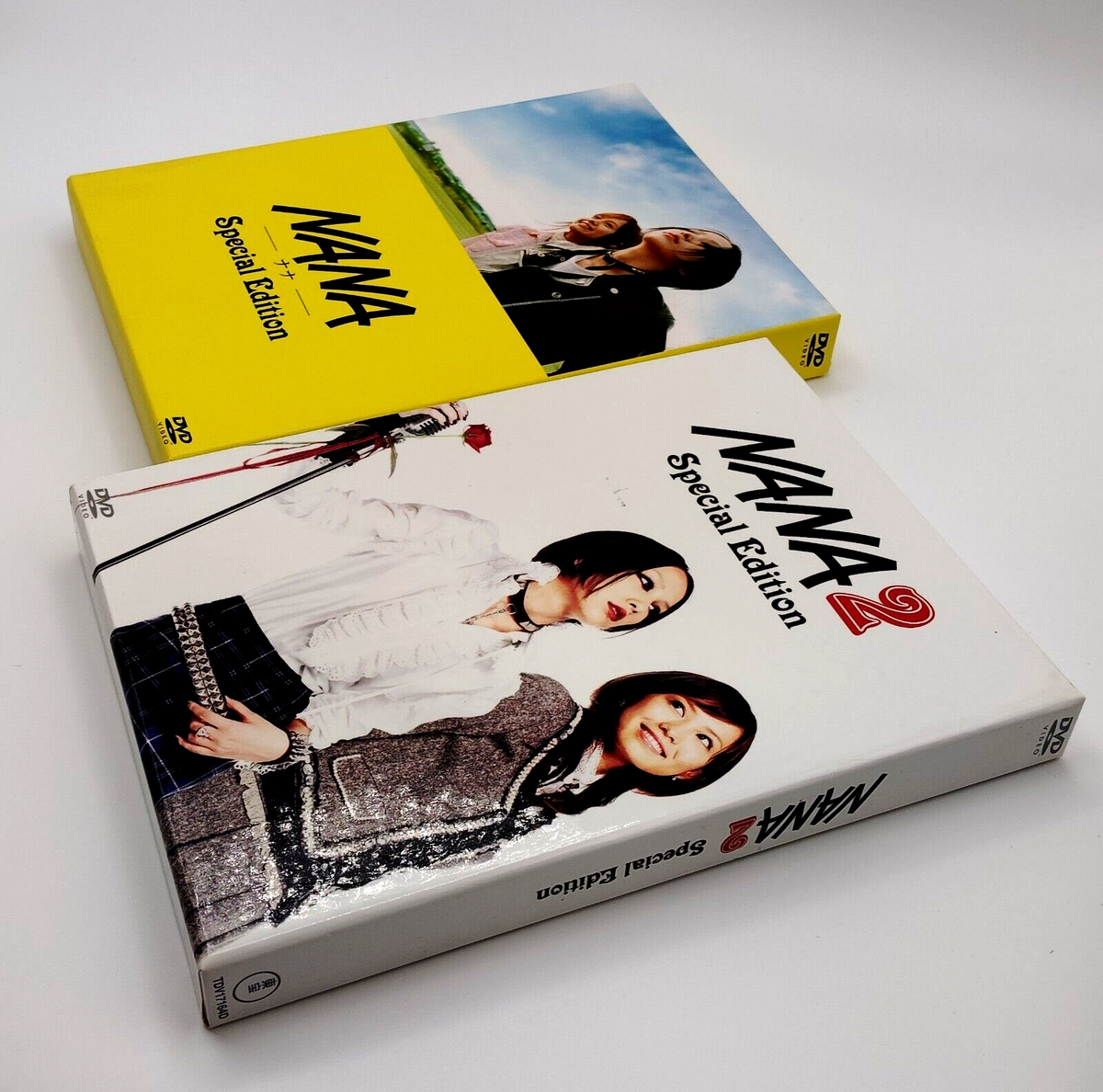 NANA-ナナ- NANA2 Special Edition Amazon.com: NANA 2 Special