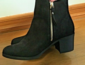 2 inch ankle boots
