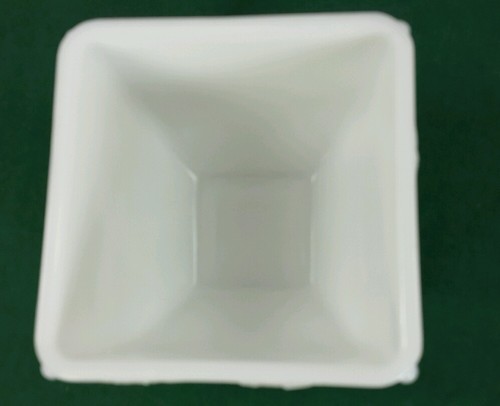 Westmoreland White Milk glass Lidded Candy Dish Bead & Grape - Picture 8 of 9