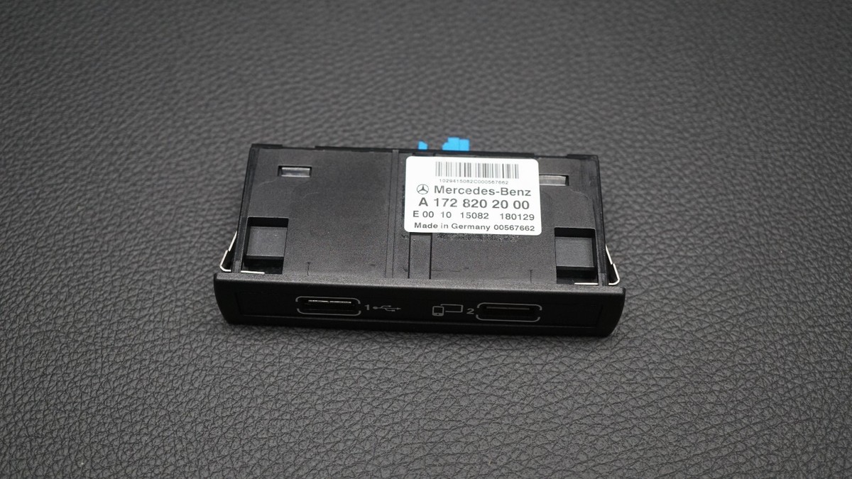 GENUINE MERCEDES BENZ GLE GLS W166 X166 W292 C292 USB HUB INPUT  