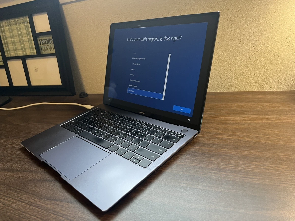 Huawei MateBook X Pro 13.9 inch MACH-W29, 240GB, Intel Core i7 8th Gen  1.80GHz,