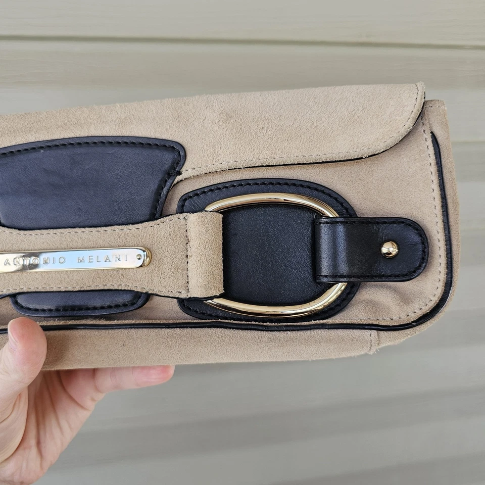 Bolso sin asas Antonio Melani bronceado y negro gamuza con correa marca de lujo Foto 2 de 4