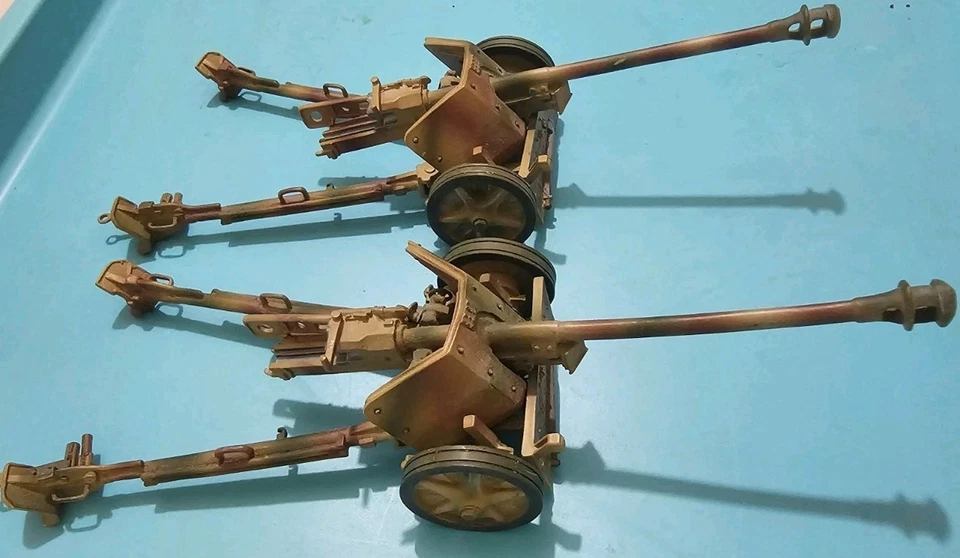 Two  W.Britain 2006  German  WW2 Camo  Anti-Tank Guns - Image 4 of 4