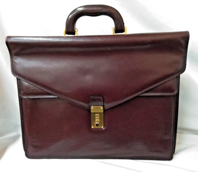 Auth Bally Business Bag Dial Lock Leather Classic from Japan gf884