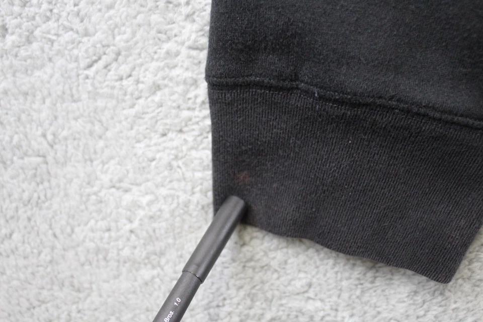 Vintage 2000s DKNY Embroidered Black Crewneck Sweatshirt Men's Size 2XL - Image 4 of 4