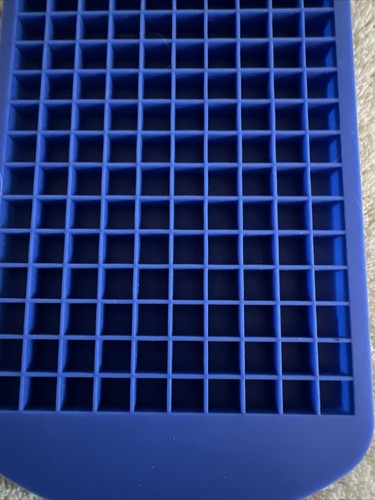 Blau Silikon Mini Eiswürfel Tablett - Bild 2 von 4