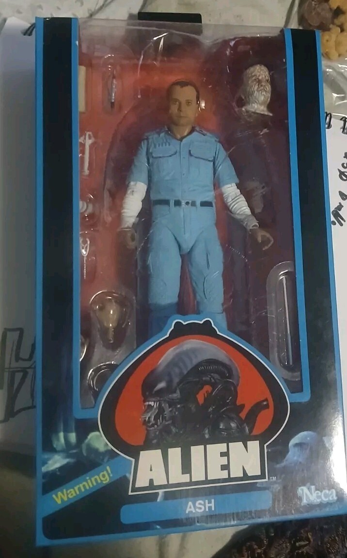 NECA 40th Anniversary Alien Ash 7-Inch Scale Action Figure